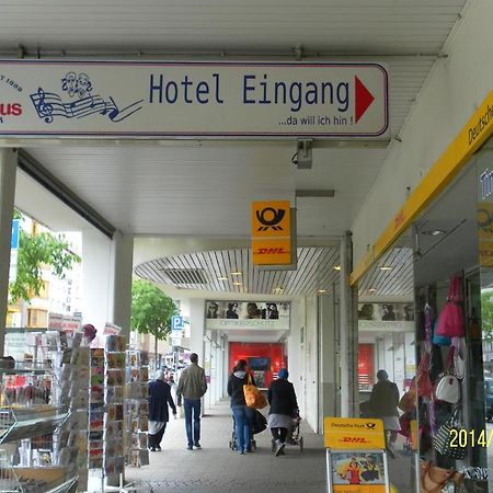 Hotel Am Theater Pforzheim Exteriör bild